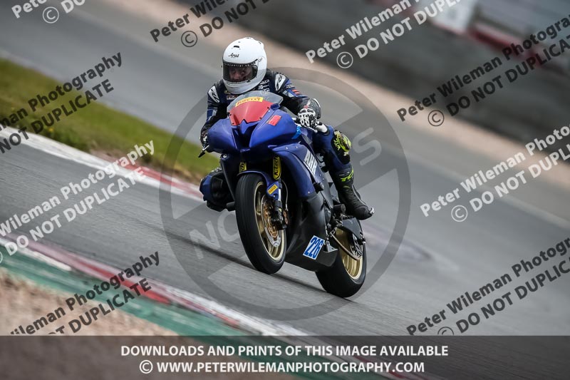 PJM Photography;donington no limits trackday;donington park photographs;donington trackday photographs;no limits trackdays;peter wileman photography;trackday digital images;trackday photos